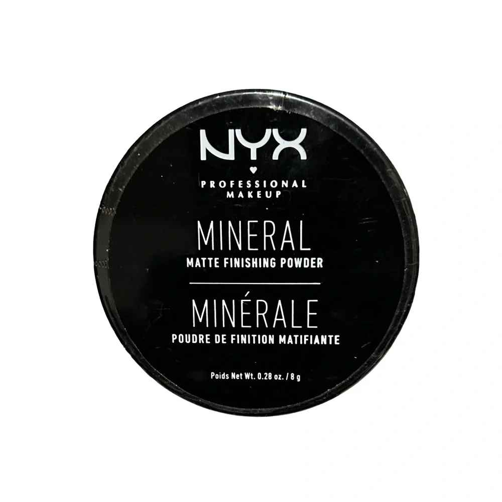 NYX Mineral Finishing Powder